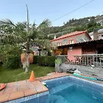 Secluded W Pool, Oceanside View, 3br, 3ba