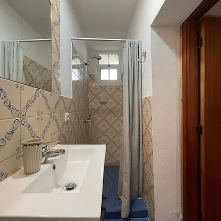 Villa Secluded W Pool, Oceanside View, 3br, 3ba *