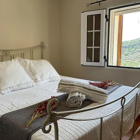 Secluded W Pool, Oceanside View, 3br, 3ba Vila