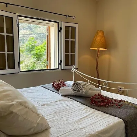 Secluded W Pool, Oceanside View, 3br, 3ba