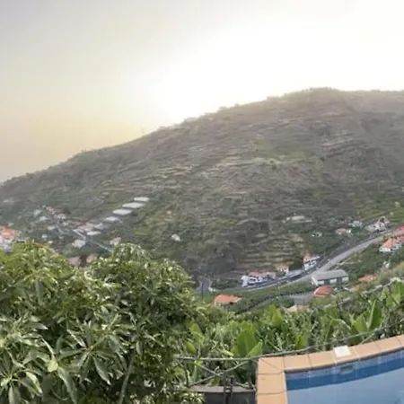 Secluded W Pool, Oceanside View, 3br, 3ba فيلة