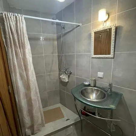 Secluded W Pool, Oceanside View, 3br, 3ba فيلة