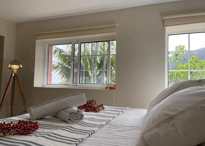 Secluded W Pool, Oceanside View, 3br, 3ba Ponta do Sol (Madeira)