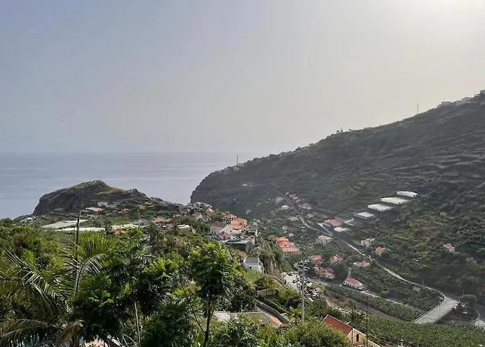 Secluded W Pool, Oceanside View, 3br, 3ba Vila