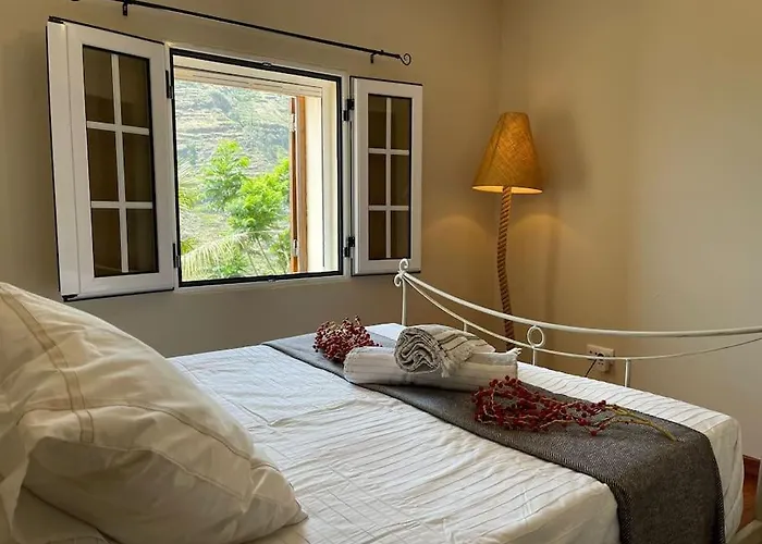 Secluded W Pool, Oceanside View, 3br, 3ba