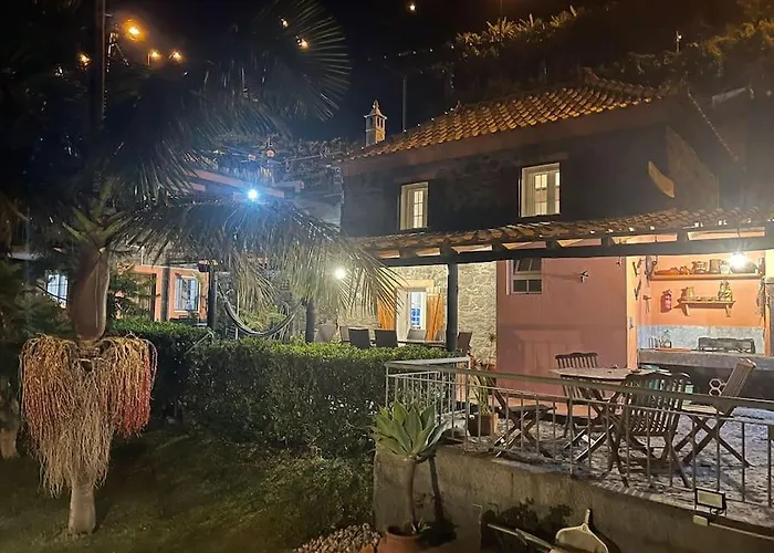 Secluded W Pool, Oceanside View, 3br, 3ba * Ponta do Sol (Madeira)