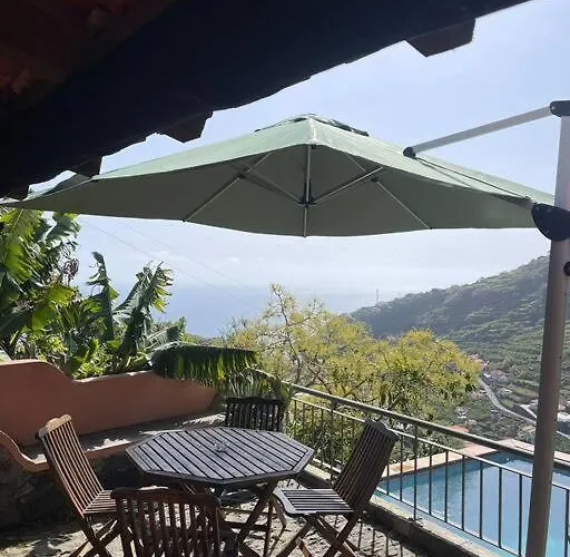 Secluded W Pool, Oceanside View, 3br, 3ba * Ponta do Sol (Madeira)